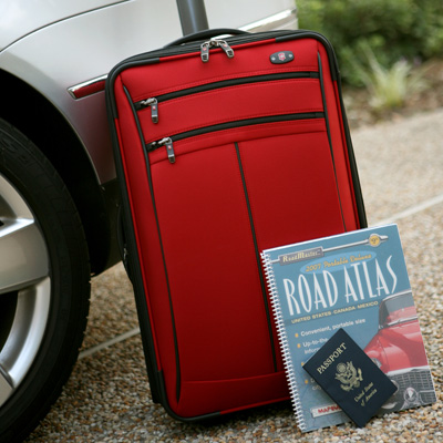 VICTORINOX® Werks Traveler™ Deluxe Expandable Wheeled Travel Bag - Travel in comfort and style with this lightweight, spacious upright suitcase. Patented, curved monopole handle features a swivel handle with soft comfort grip ergonomically designed to face the side of the body when rolling. With in-line skate wheels, garment and accessory storage, and constructed of the finest ballistic nylon, this bag delivers the ultimate in packing and traveling function.